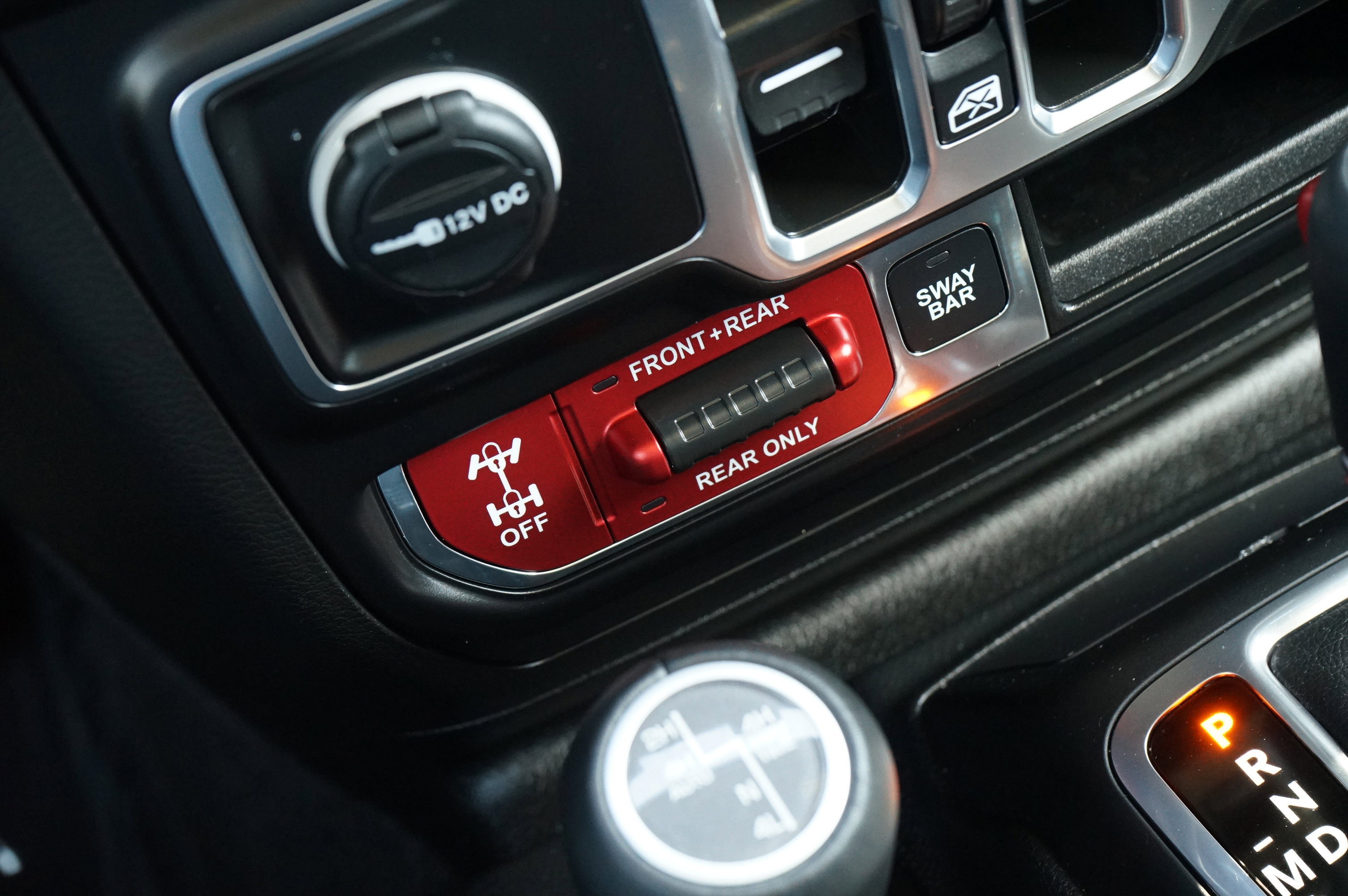Used 2023 Jeep Wrangler Unlimited Rubicon 4xe w/ Cold Weather Group AWD/4WD image 24