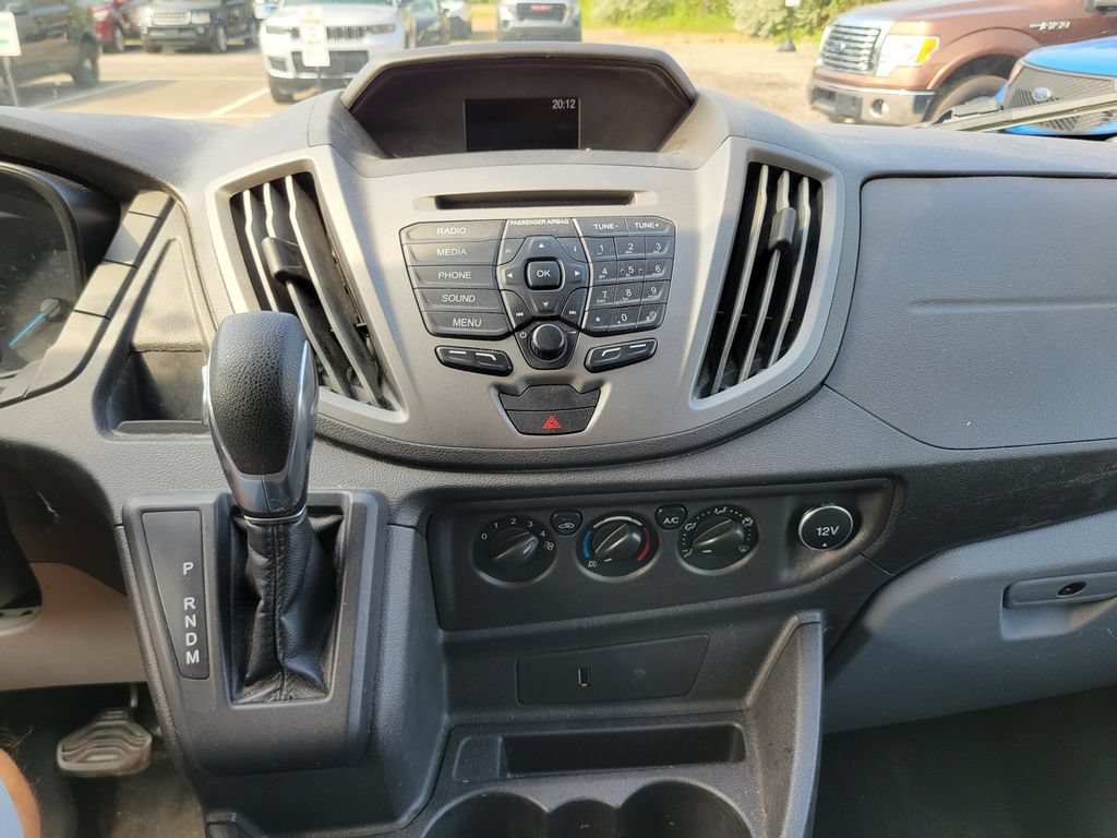 Used 2019 Ford Transit 150 130 Low Roof RWD image 8