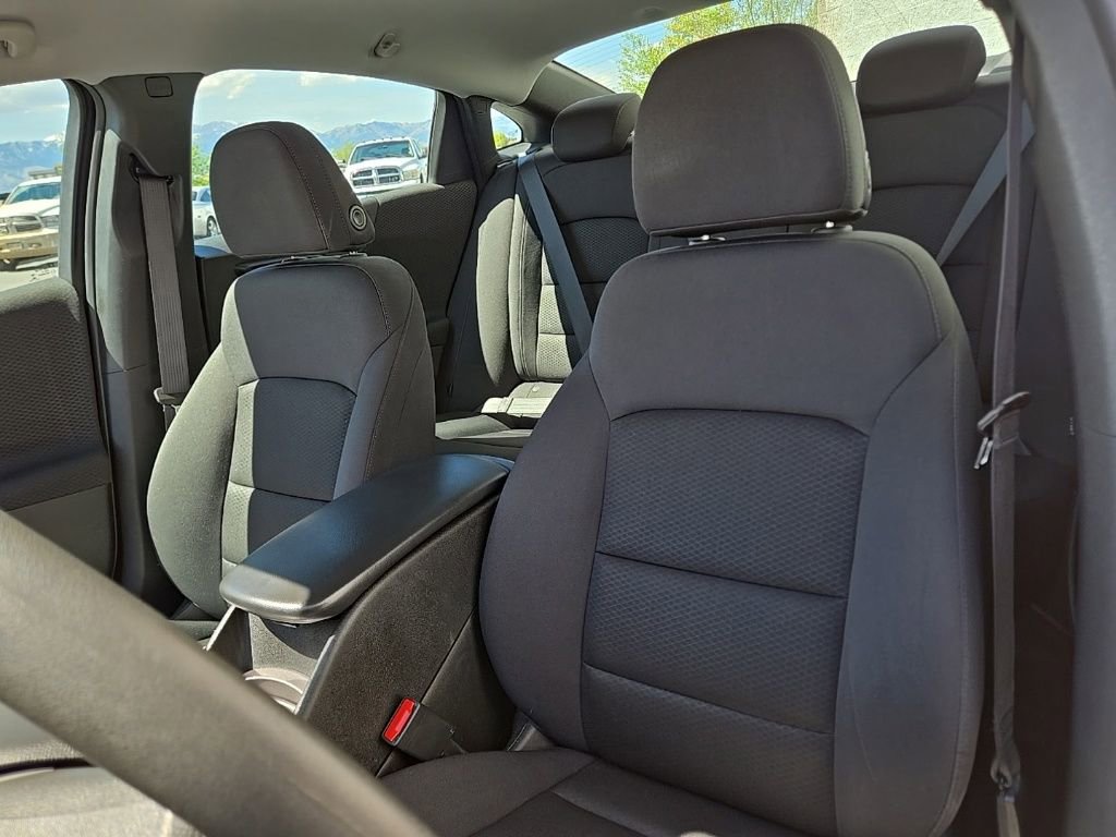 Used 2023 Chevrolet Malibu LS w/ Driver Confidence Package image 17