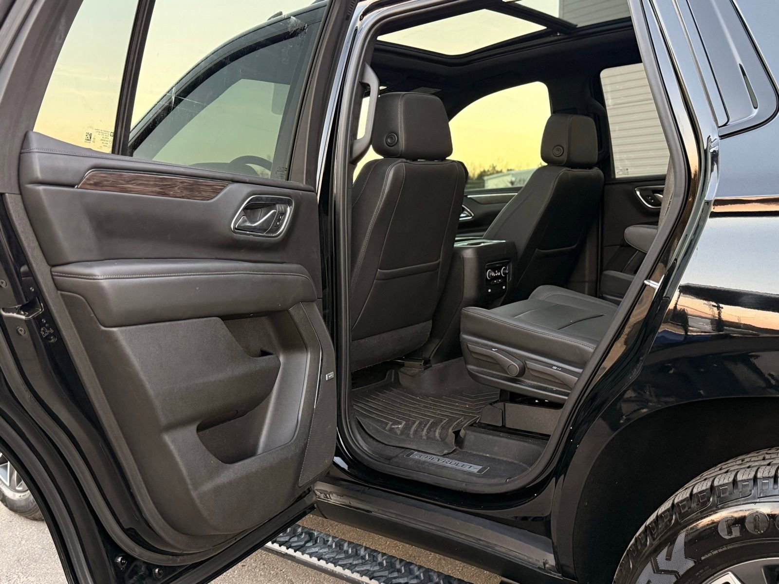 Used 2021 Chevrolet Tahoe Z71 image 20