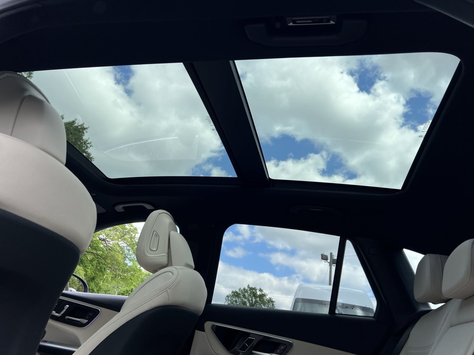 New 2026 Mercedes-Benz GLC 300 4MATIC image 29