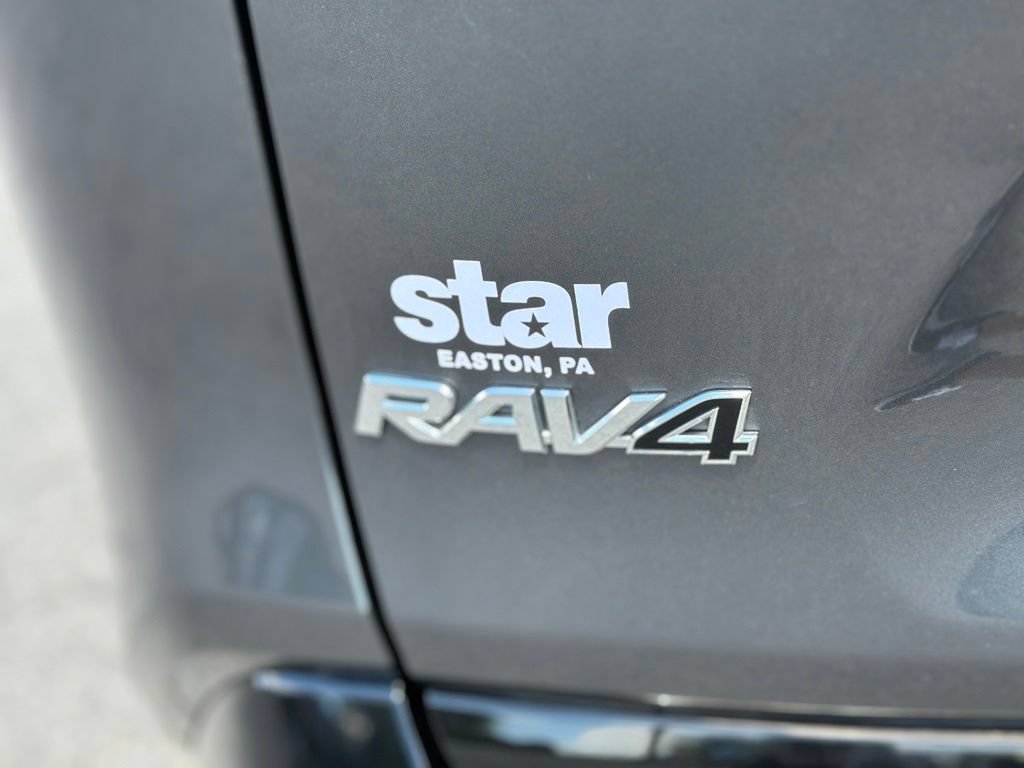 Used 2020 Toyota RAV4 XSE w/ All Weather Liner Package AWD/4WD image 40