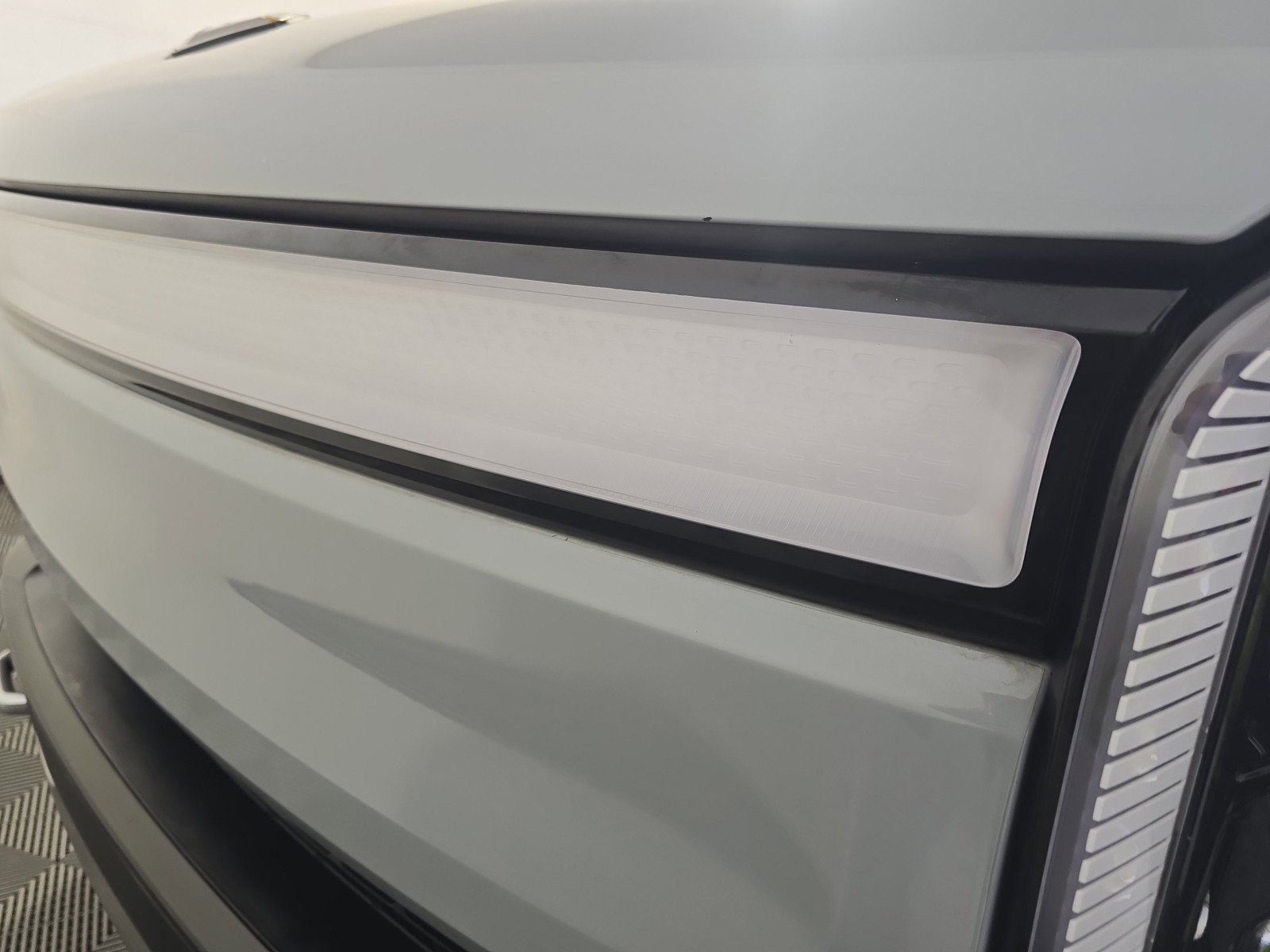 Used 2022 Rivian R1S Launch Edition image 37
