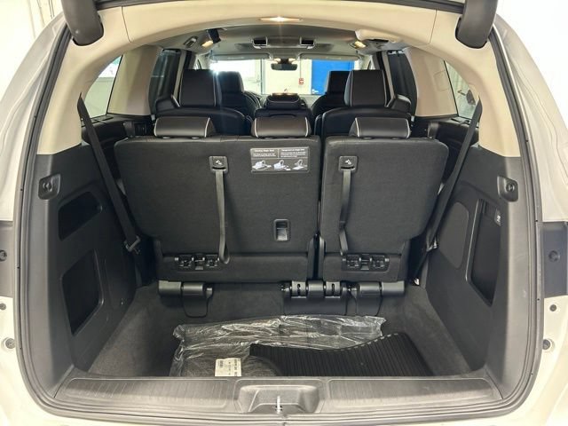 Certified 2026 Honda Odyssey Touring image 23