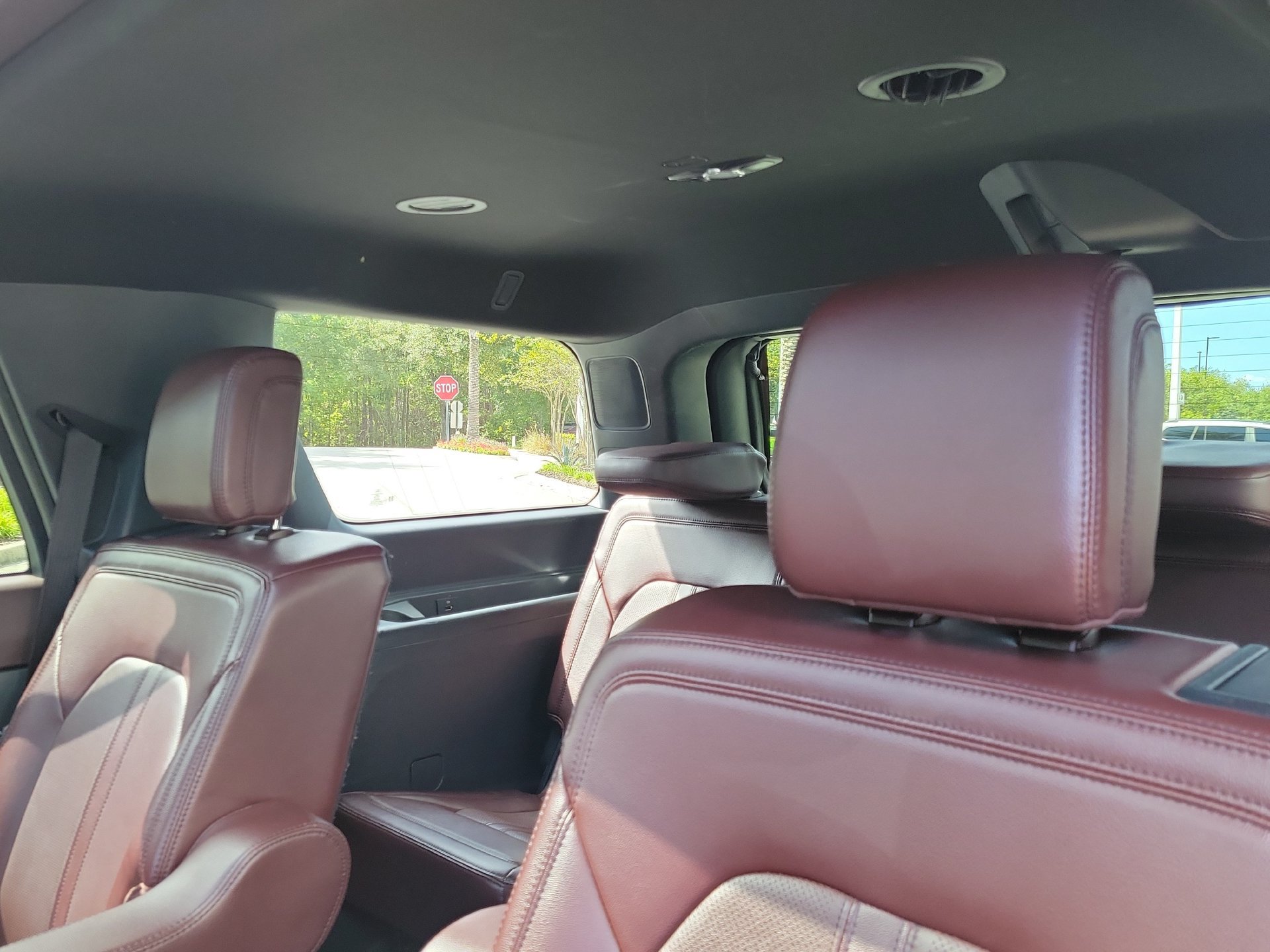 Used 2024 Ford Expedition Limited RWD image 18
