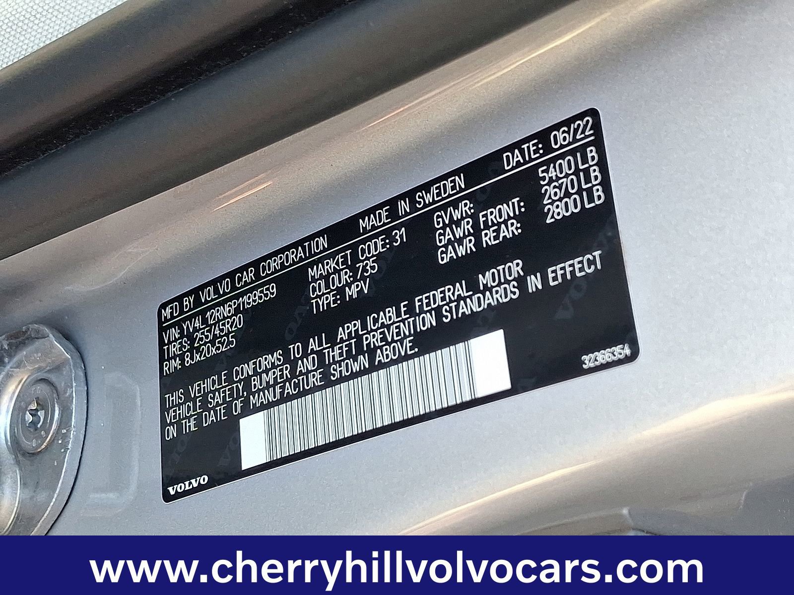 Certified 2023 Volvo XC60 B5 Plus w/ Climate Package image 26