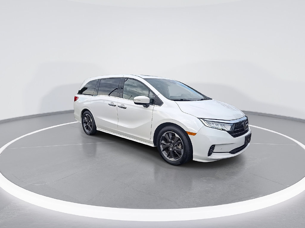 Used 2024 Honda Odyssey Elite image 3