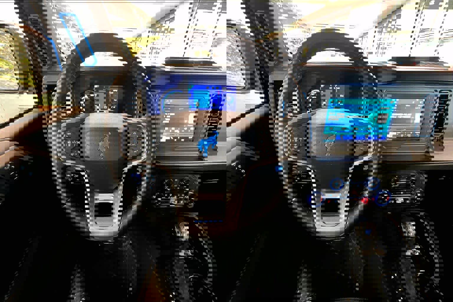 Used 2023 Ford Bronco Outer Banks image 6