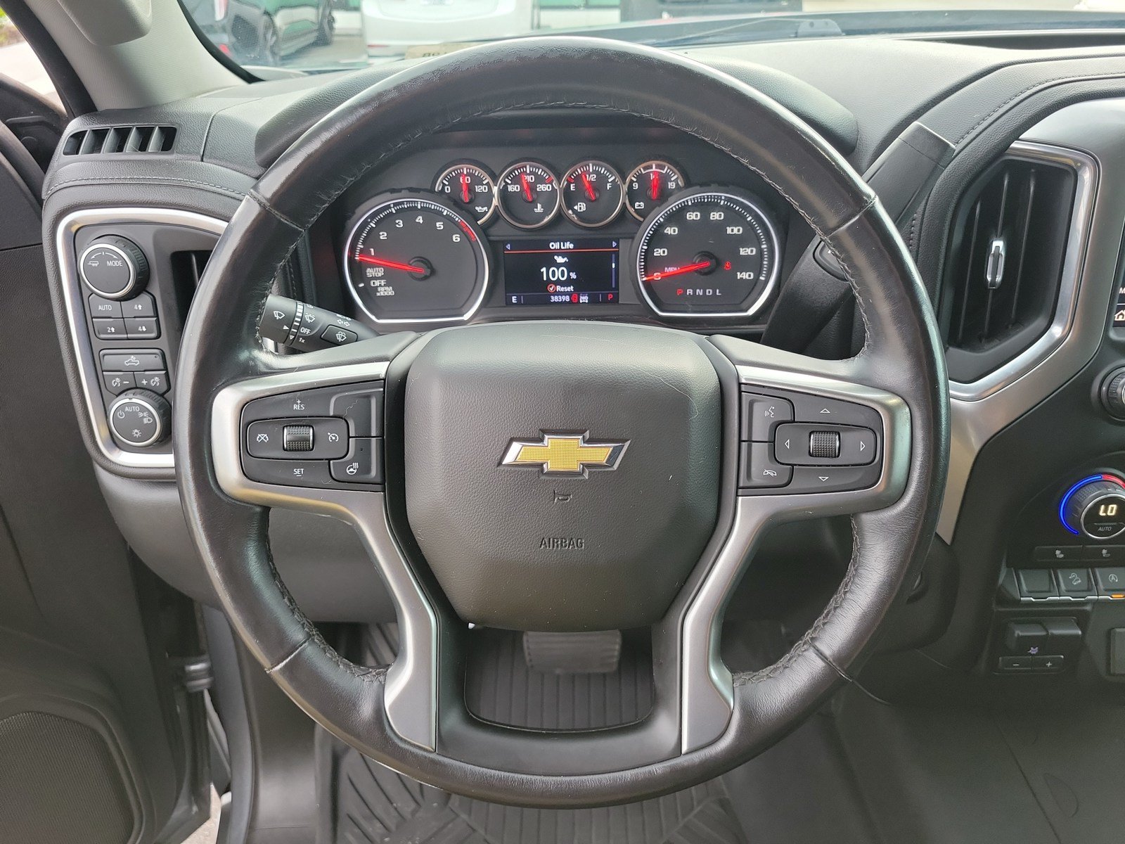 Used 2020 Chevrolet Silverado 1500 LT w/ All-Star Edition AWD/4WD image 17