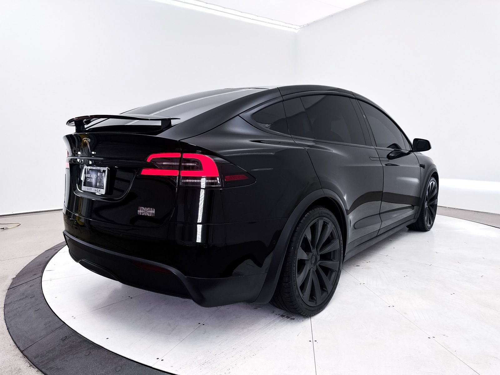 Used 2022 Tesla Model X Plaid AWD/4WD image 17