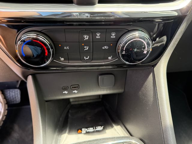 New 2026 Buick Encore GX Sport Touring w/ Advanced Technology Package FWD image 14