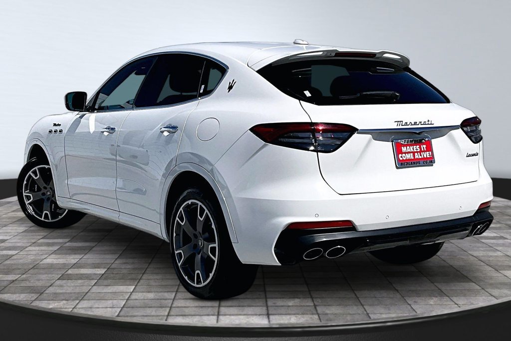 Used 2023 Maserati Levante Modena AWD/4WD image 21