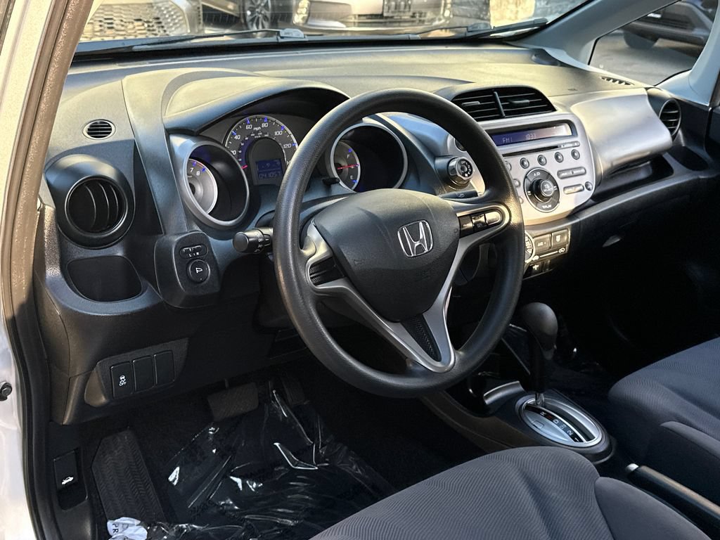 Used 2011 Honda Fit image 18