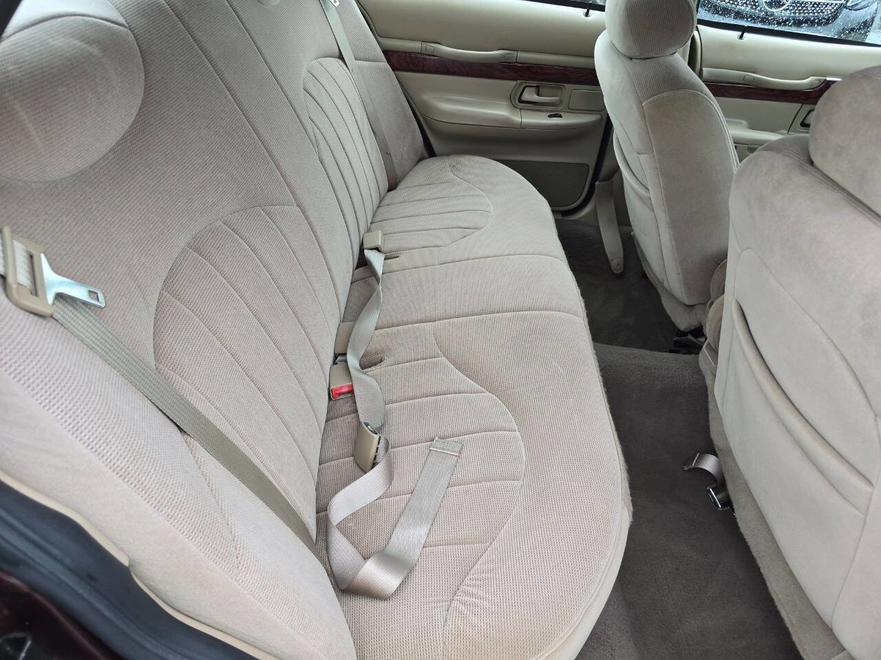 Used 2001 Mercury Grand Marquis GS image 22