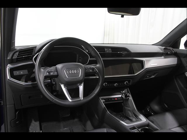 Used 2025 Audi Q3 2.0T Premium AWD/4WD image 6