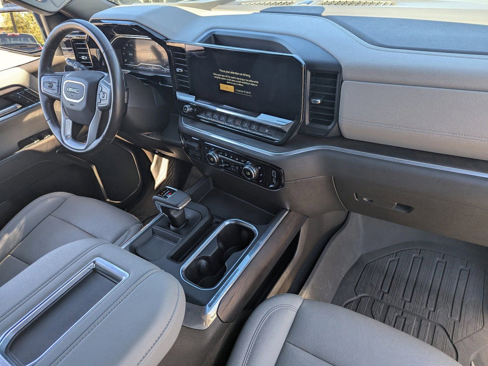 Used 2022 GMC Sierra 1500 SLT w/ SLT Premium Plus Package image 13