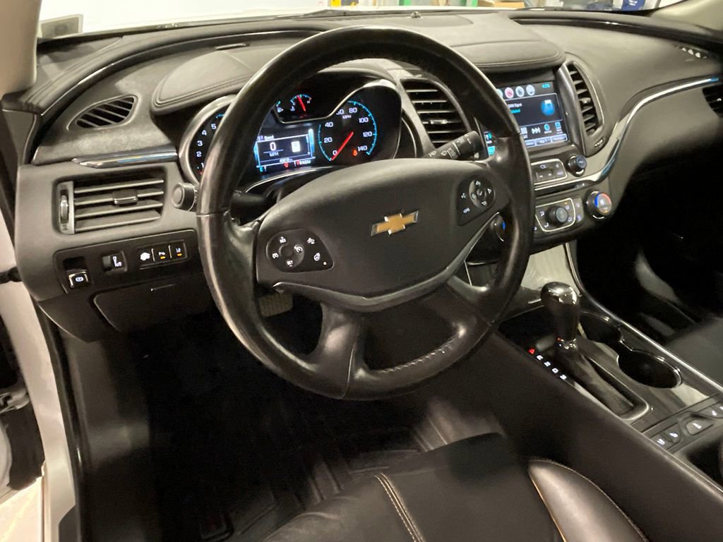 Used 2017 Chevrolet Impala Premier w/ Enhanced Convenience Package image 19