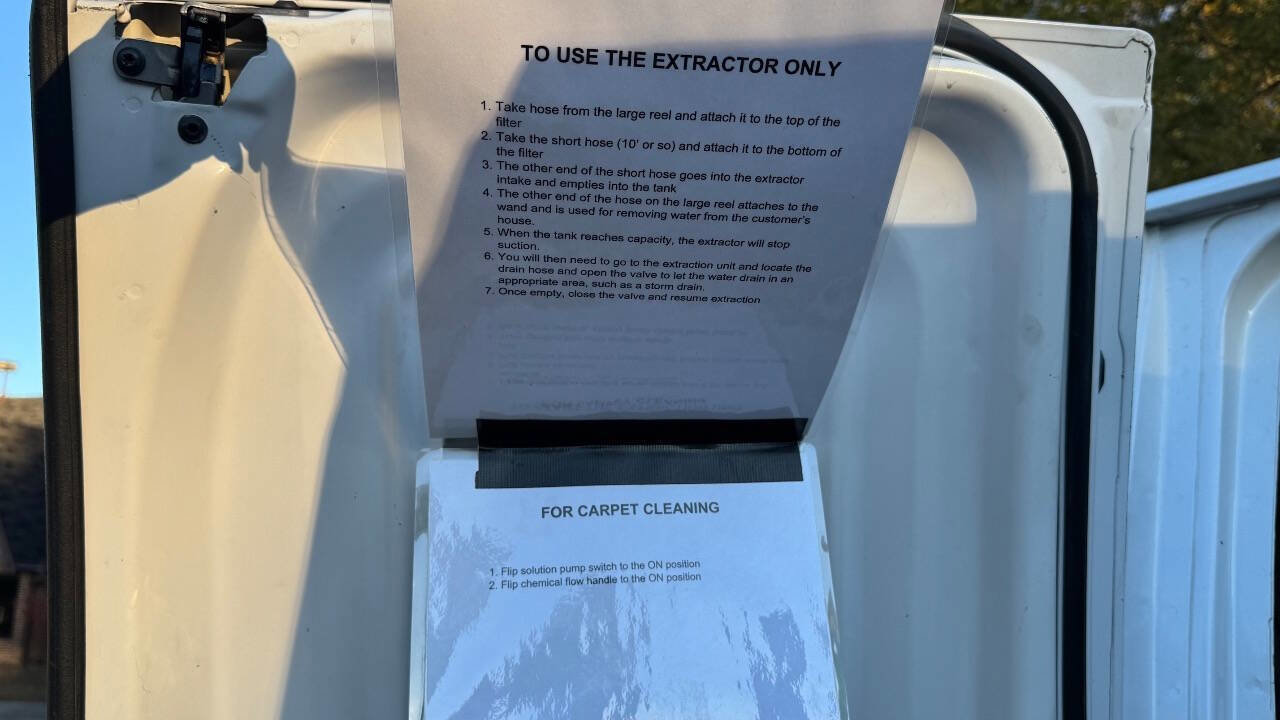 Used 2011 Ford E-250 and Econoline 250 w/ PWR Group image 22