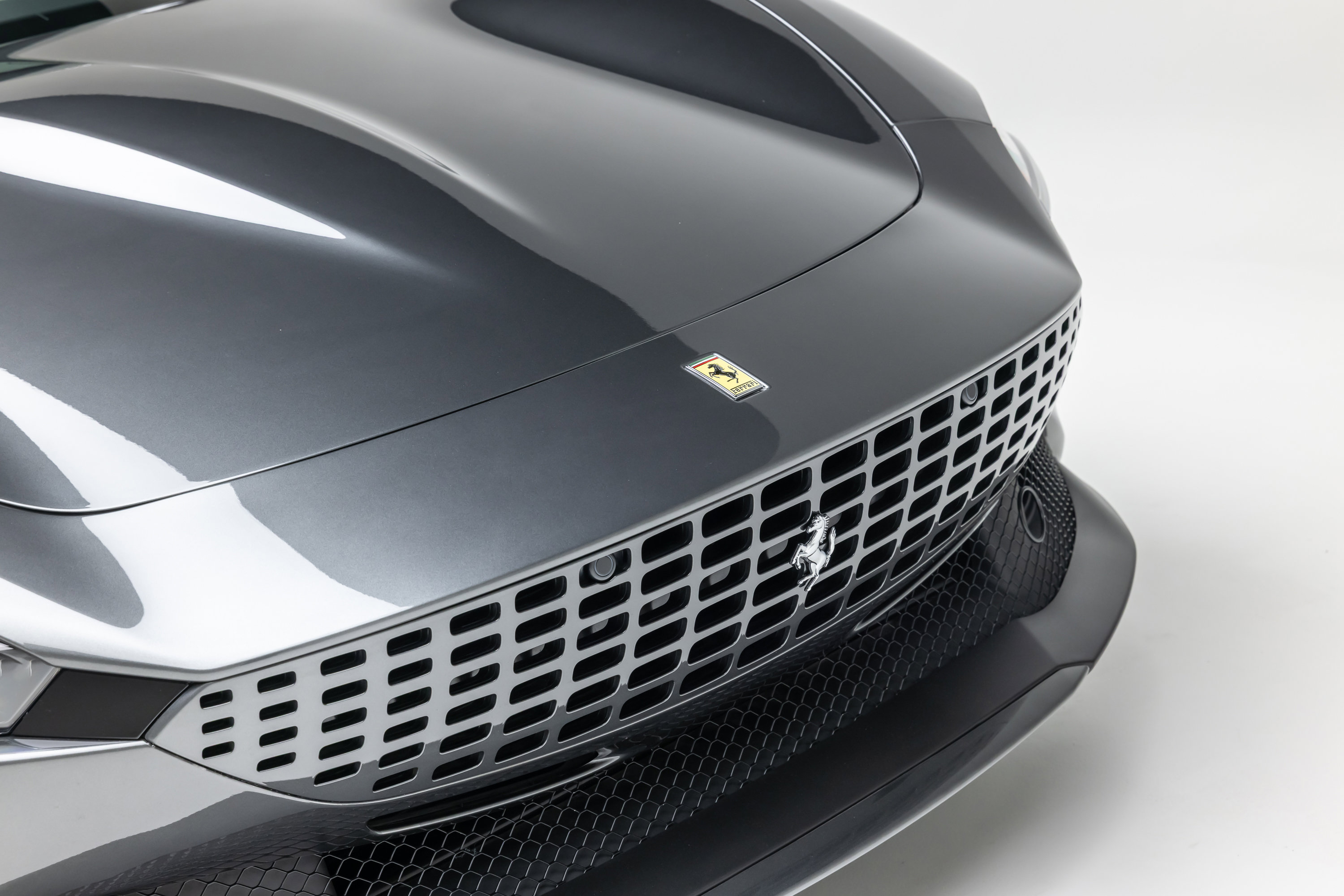 Used 2022 Ferrari Roma RWD image 13