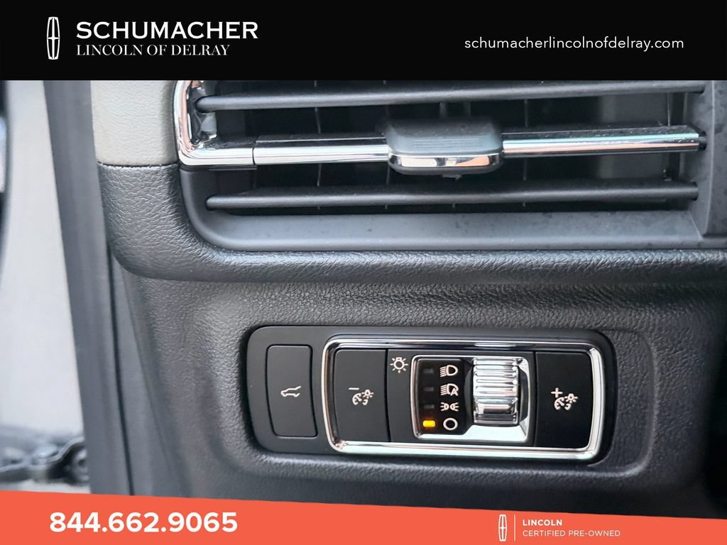 Used 2024 Lincoln Corsair FWD image 25