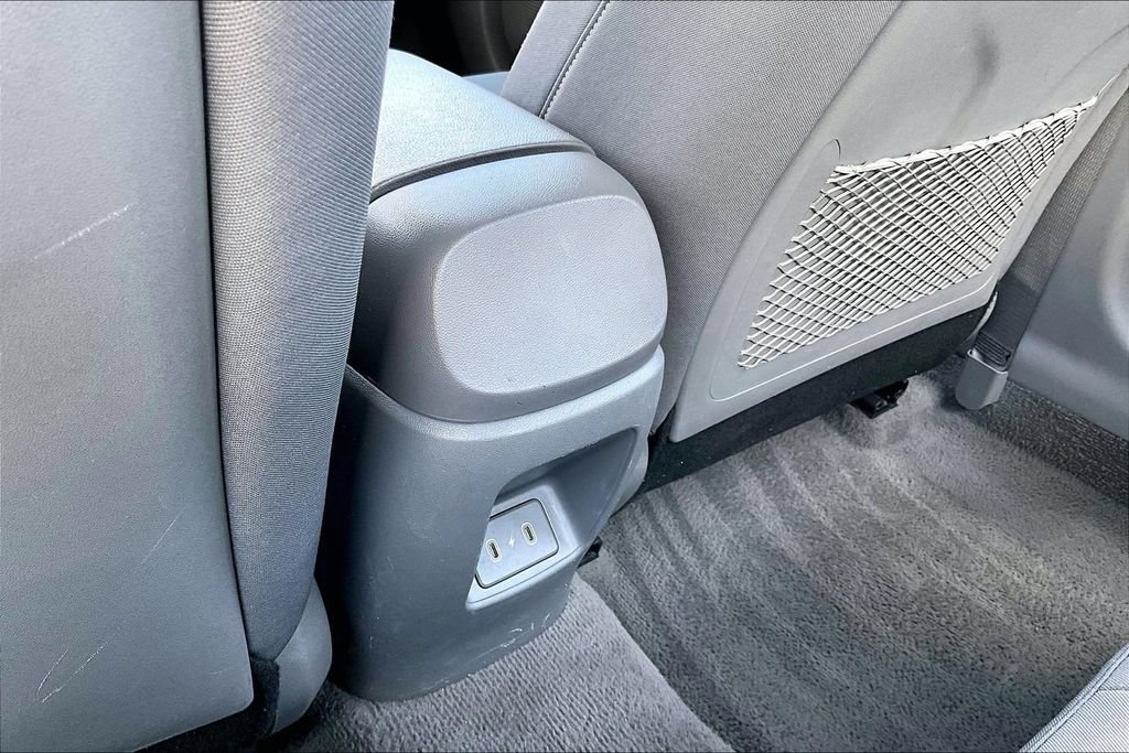 Used 2025 Hyundai Elantra SEL FWD image 10
