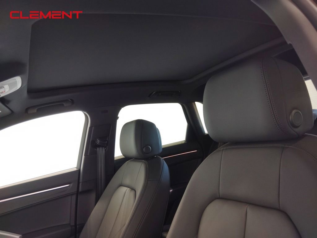 Used 2024 Audi Q3 2.0T Premium Plus w/ Premium Plus Package image 30