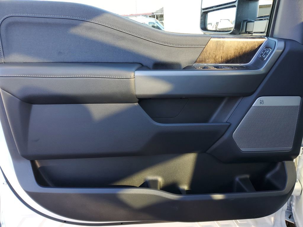 New 2026 Ford F250 Lariat w/ Lariat Premium Package image 25