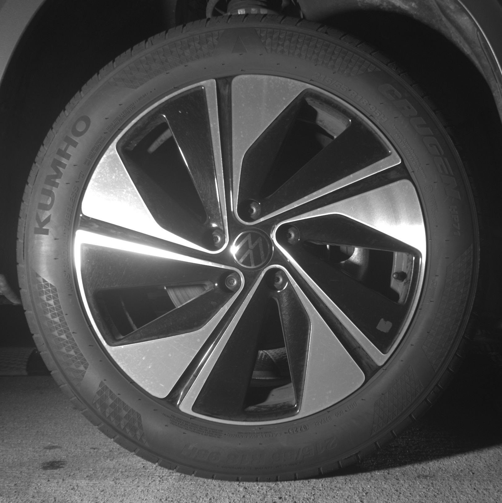 Used 2025 Volkswagen Taos SE image 13