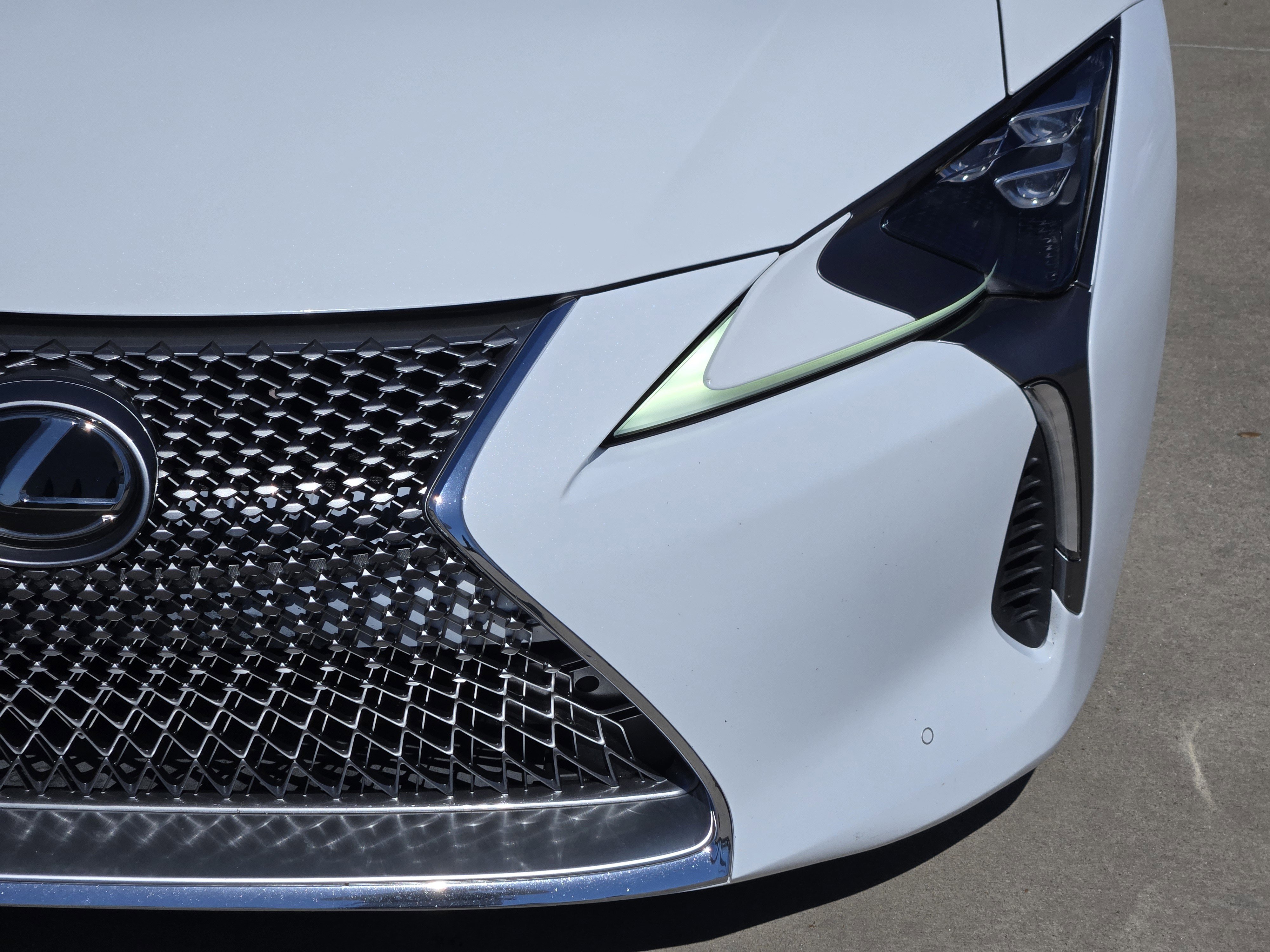 Used 2018 Lexus LC 500 Coupe image 12