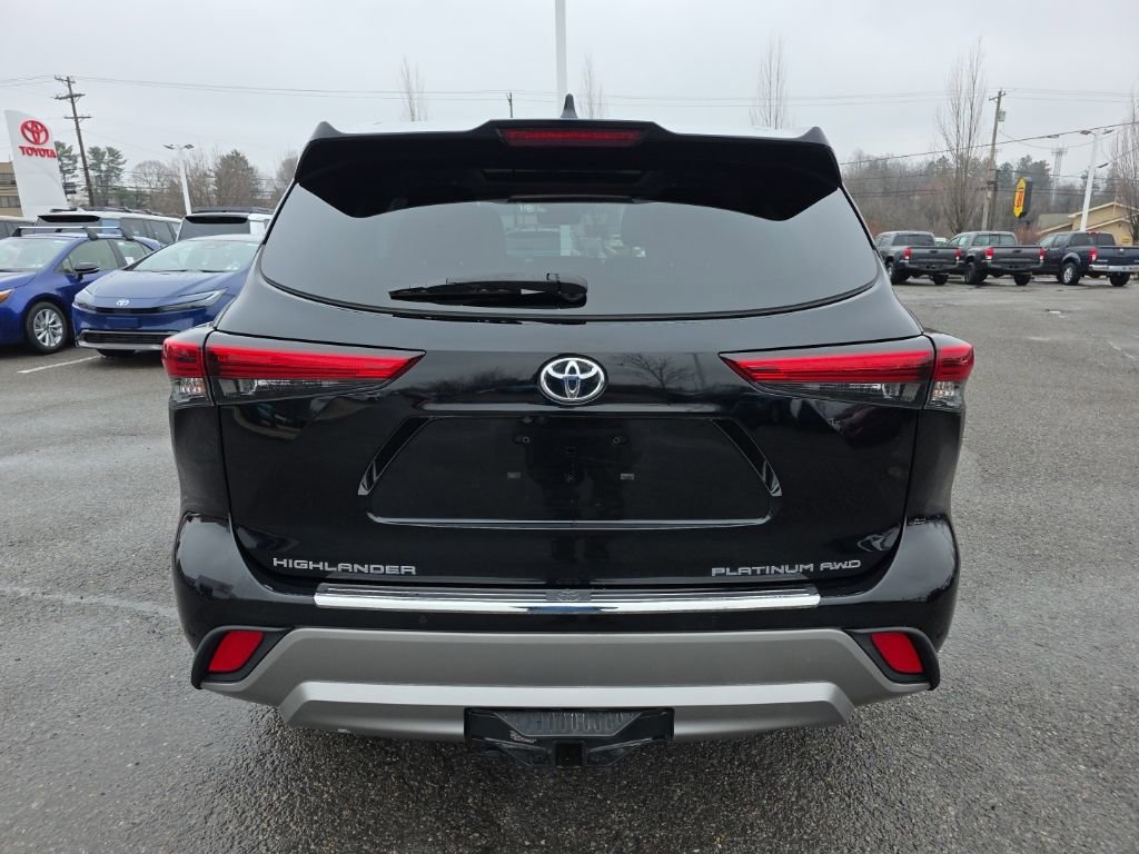 Used 2021 Toyota Highlander Platinum image 5