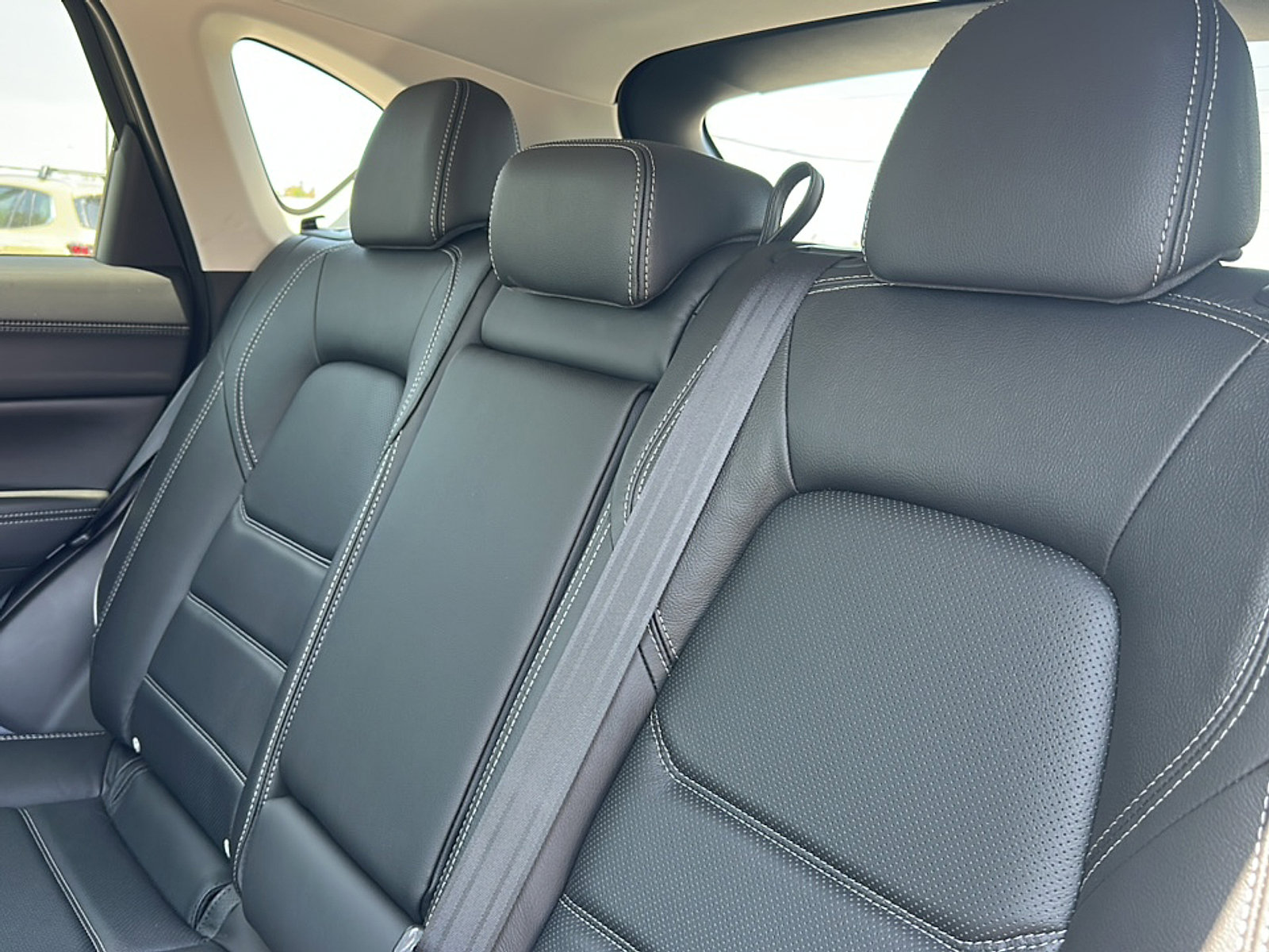 New 2025 MAZDA CX-5 AWD 2.5 S w/ Premium Plus Pkg image 16