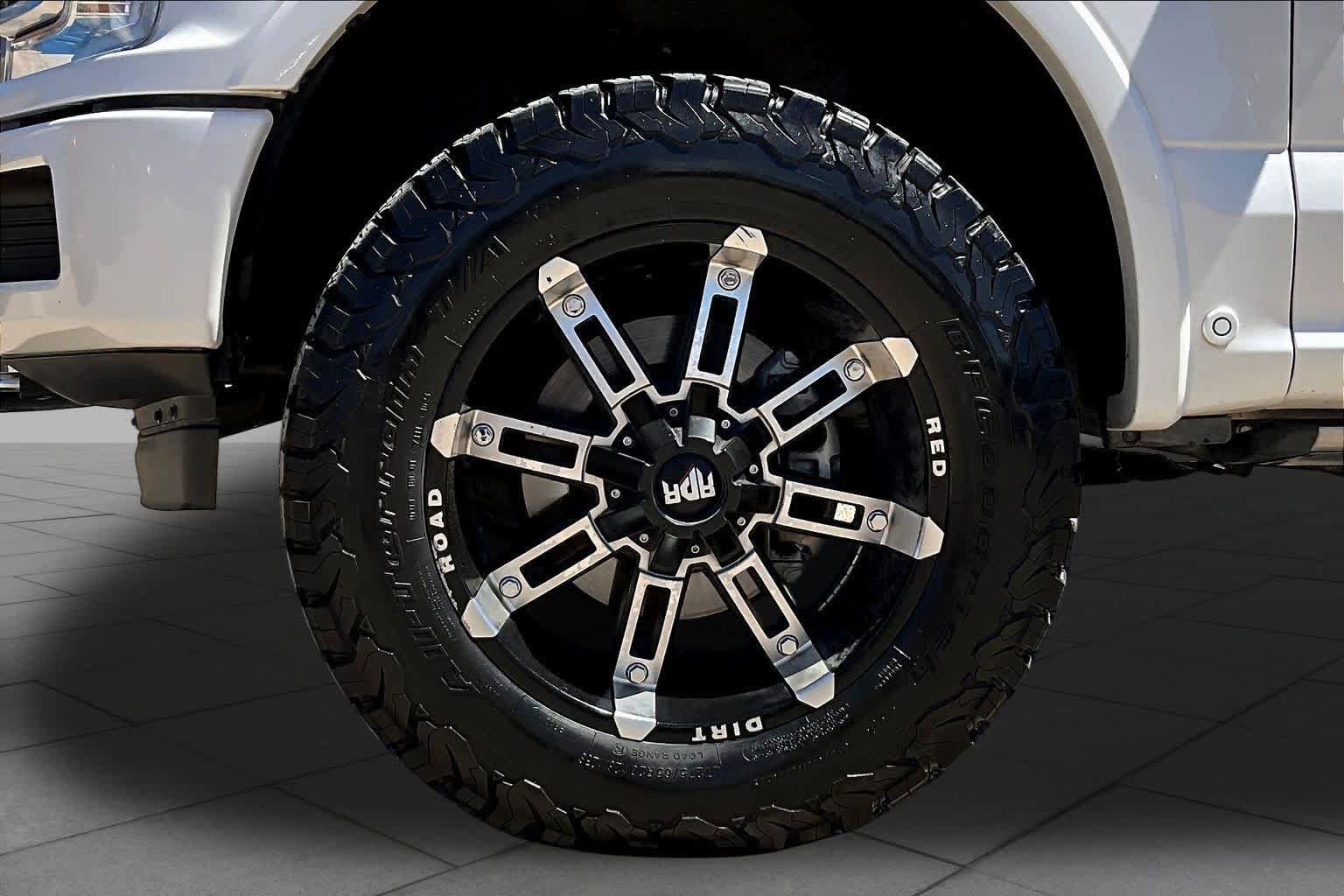 Used 2018 Ford F150 Limited image 10