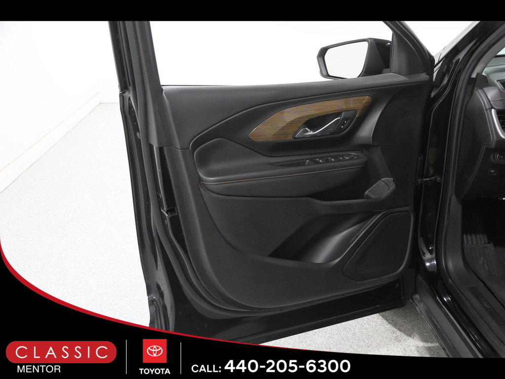 Used 2019 GMC Terrain SLE w/ Driver Convenience Package image 4