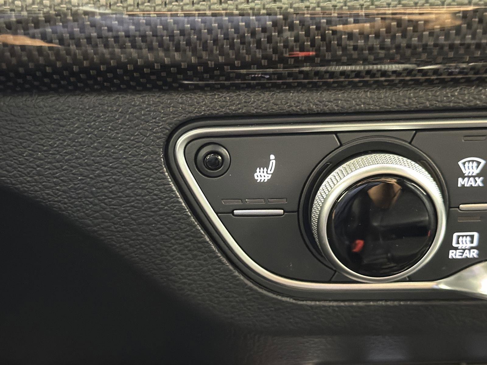 Used 2024 Audi SQ5 Premium Plus w/ Premium Plus Package image 19