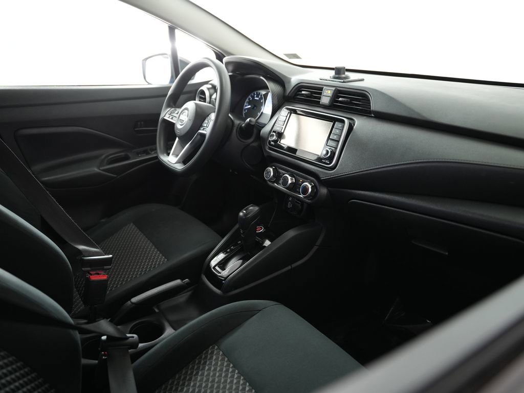 Used 2021 Nissan Versa S image 43