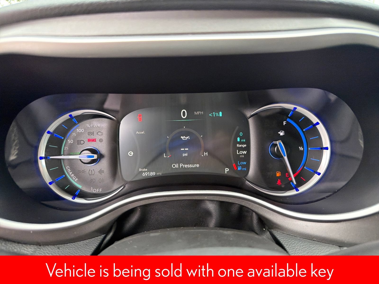 Used 2023 Chrysler Pacifica Touring-L FWD image 15