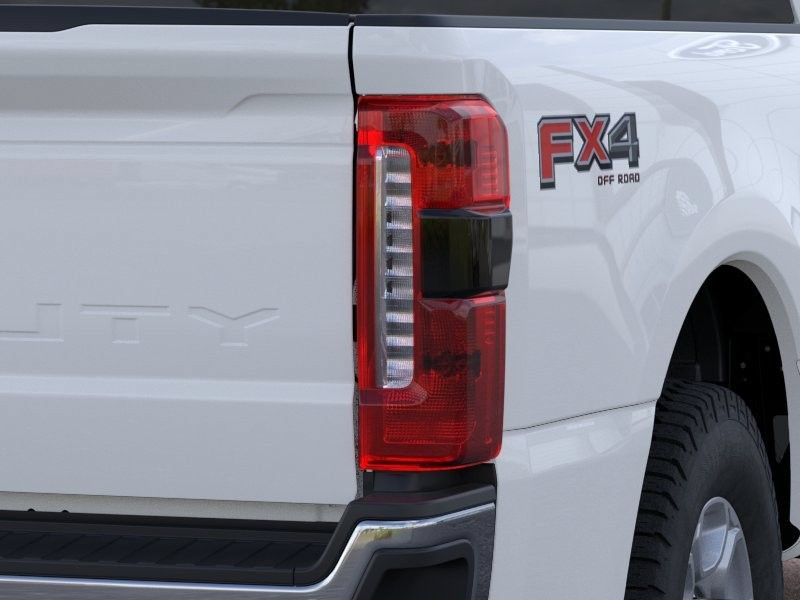 New 2026 Ford F250 XLT w/ XLT Premium Package AWD/4WD image 21