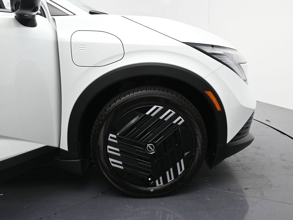 New 2026 Nissan Leaf image 6