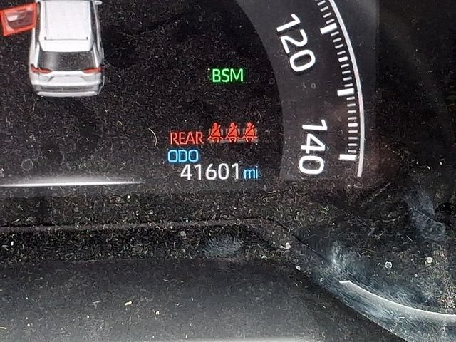 Certified 2020 Toyota RAV4 Limited w/ Limited Grade Weather Package AWD/4WD image 15
