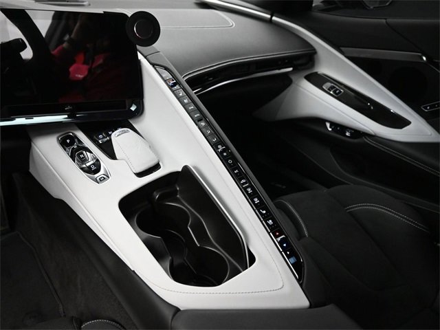 Used 2025 Chevrolet Corvette Z06 w/ Stealth Interior Trim Package image 13
