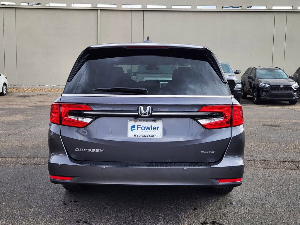 Used 2024 Honda Odyssey Elite image 6