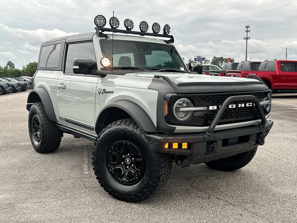 Certified 2021 Ford Bronco First Edition AWD/4WD image 2