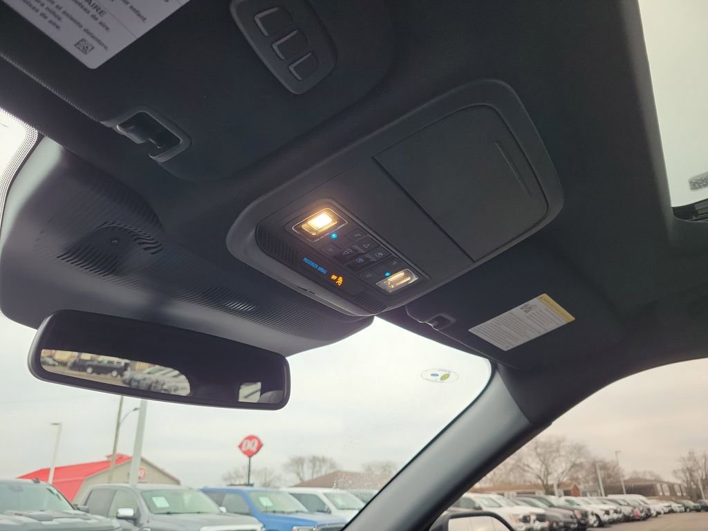 Certified 2025 Ford Explorer ST w/ Sun And Sound Package image 30