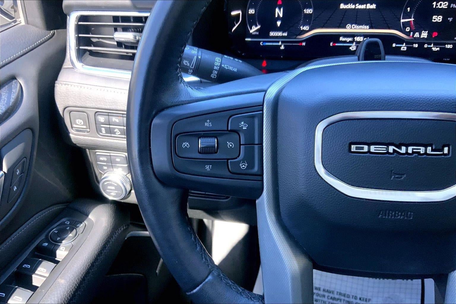 Used 2023 GMC Yukon Denali w/ Denali Reserve Package AWD/4WD image 19