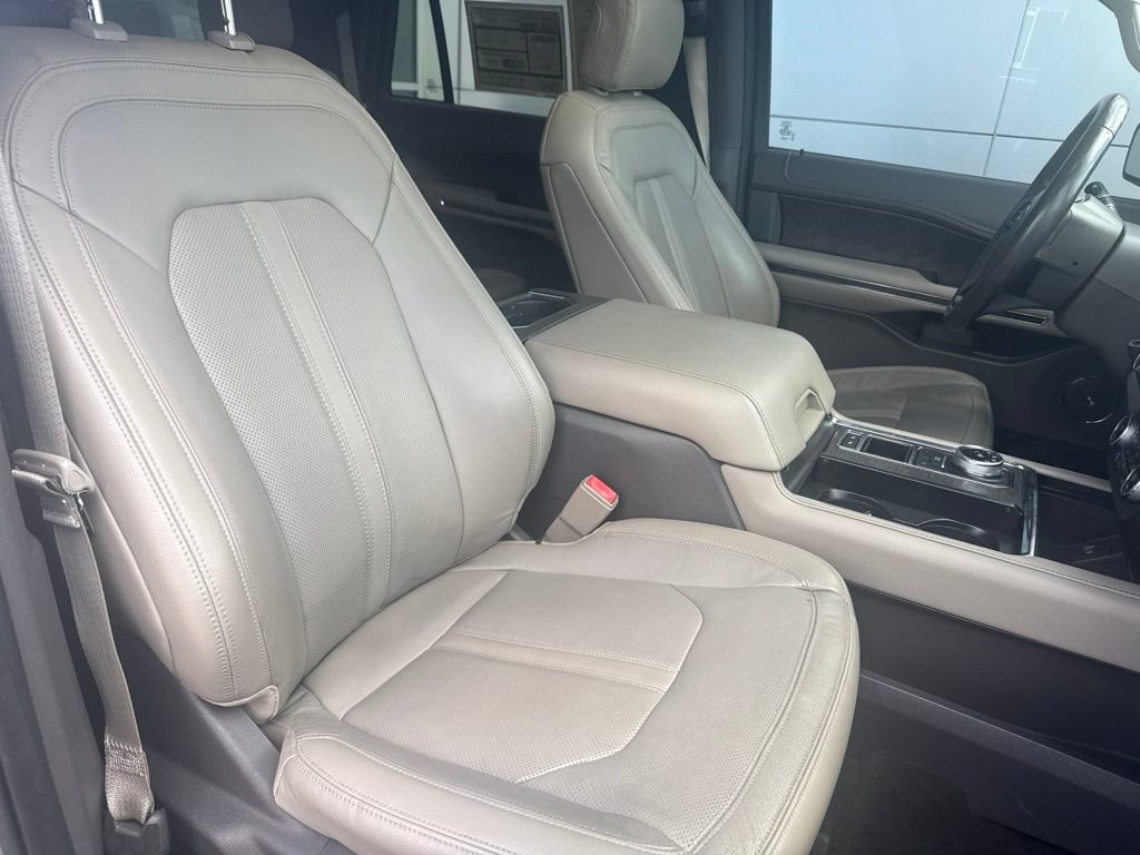 Certified 2020 Ford Expedition Max Limited w/ Equipment Group 302A RWD image 39