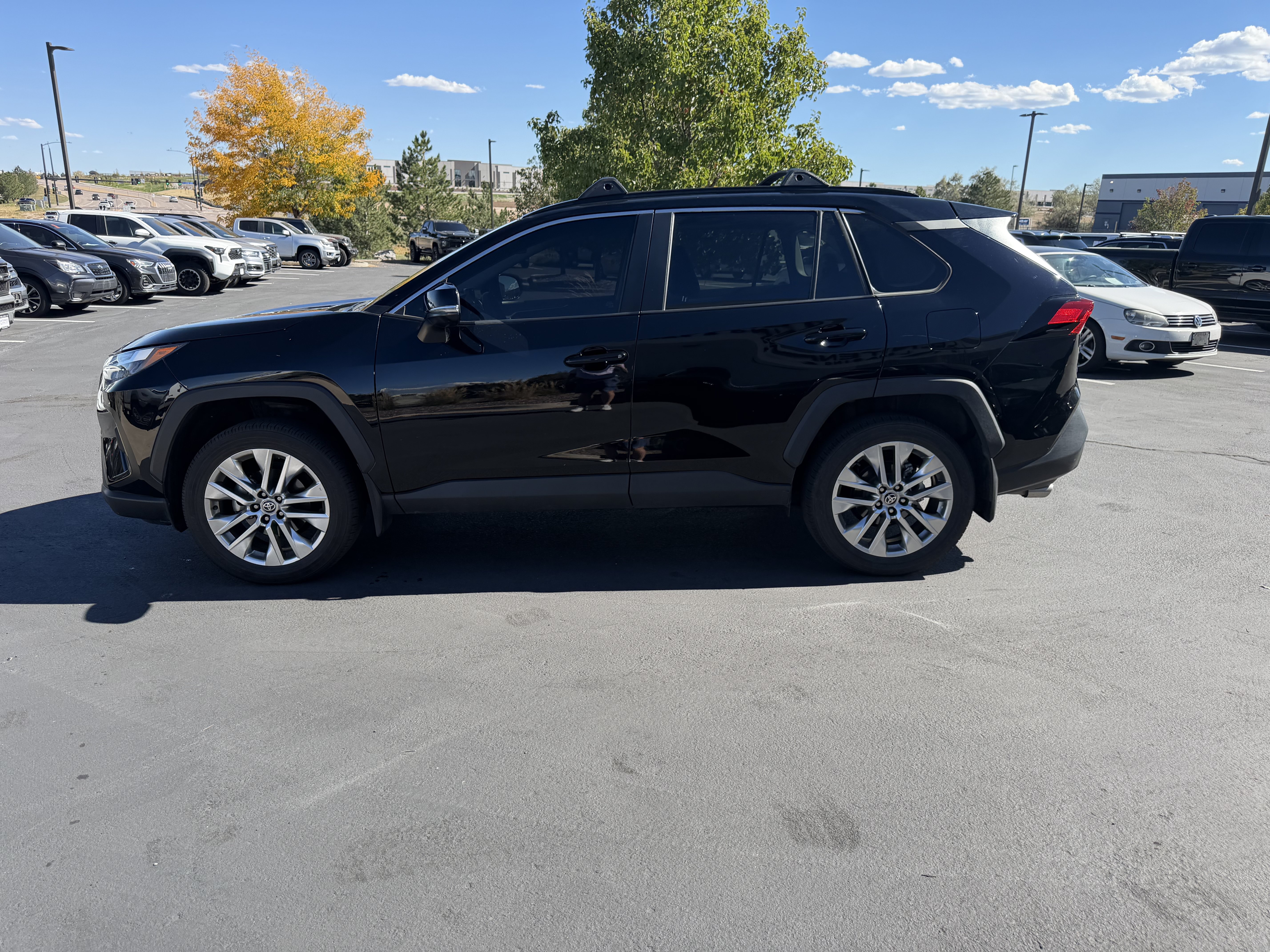 Used 2024 Toyota RAV4 XLE Premium w/ Weather Package AWD/4WD image 4