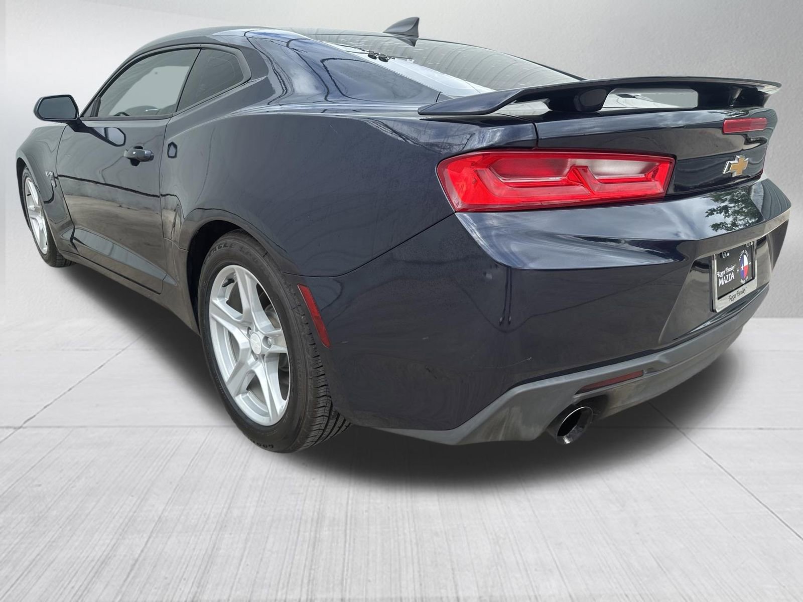 Used 2016 Chevrolet Camaro LT image 6