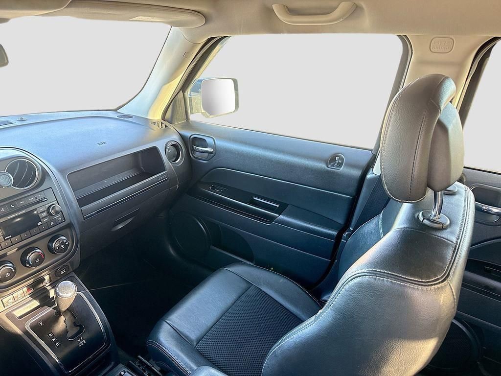 Used 2017 Jeep Patriot Sport w/ Power Value Group image 21