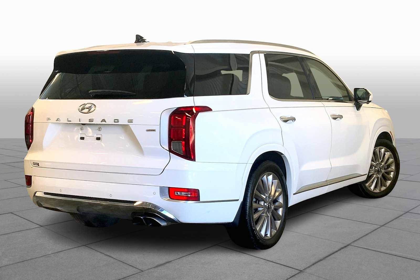 Used 2020 Hyundai Palisade Limited image 14