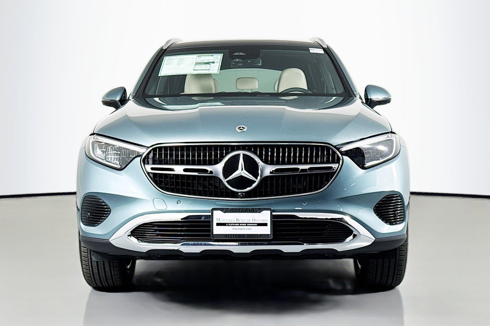 New 2026 Mercedes-Benz GLC 300 image 2